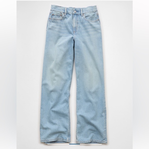 NWT AE Strigid Curvy Super High-Waisted Baggy Straight Jean Light Wash 0 Short - Picture 4 of 11